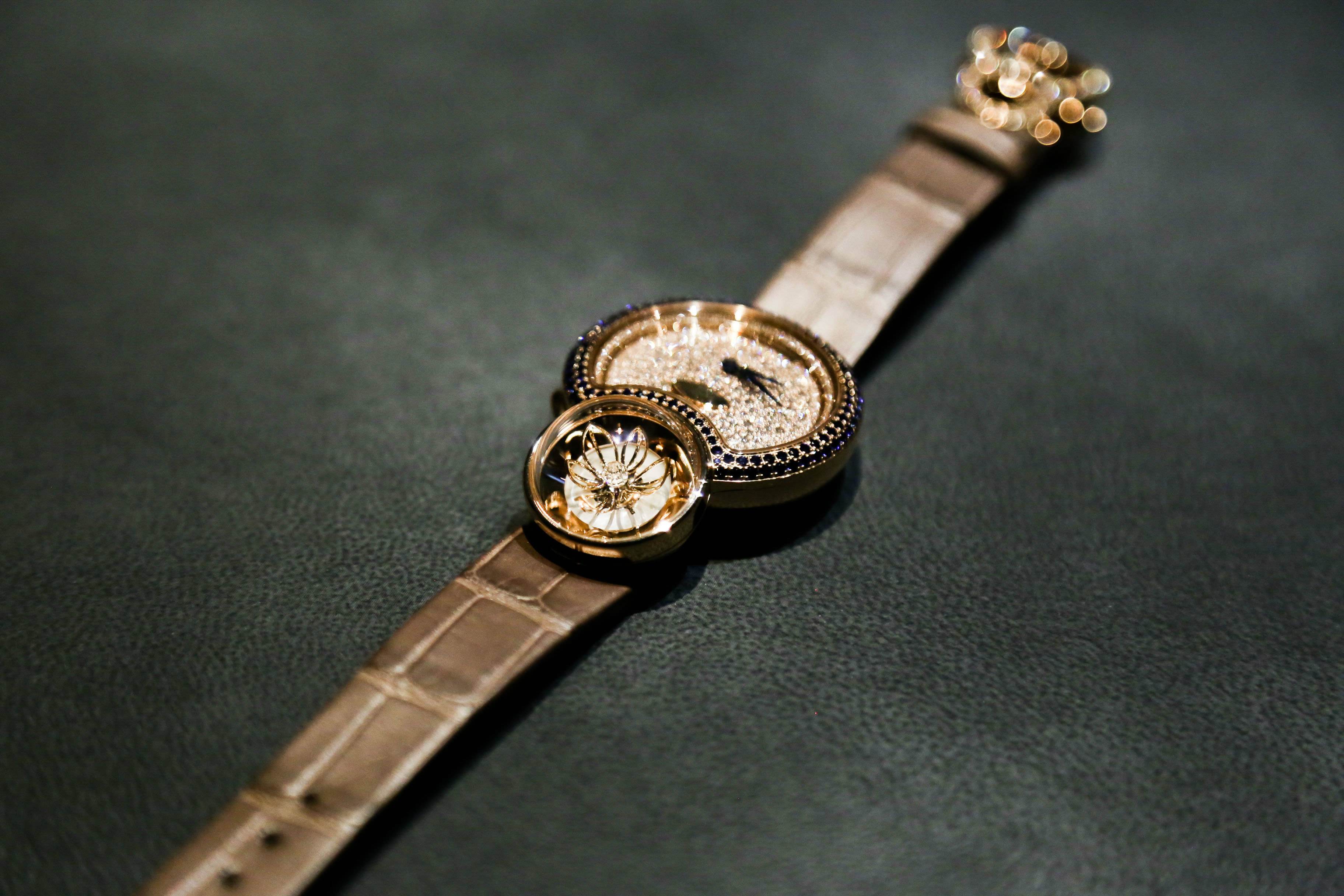 雅克德羅手表上海維修總部