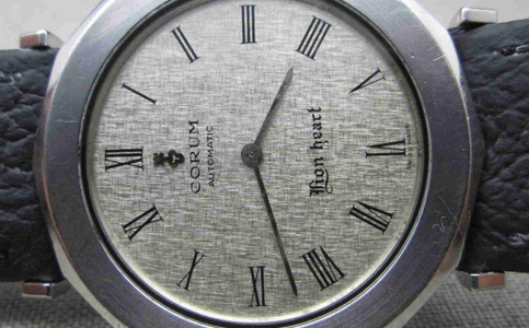 昆侖手表的表蒙出現(xiàn)問題怎么維修呢