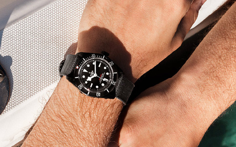 沈陽帝舵官方維修中心(帝舵手表停走的原因和解決方法)