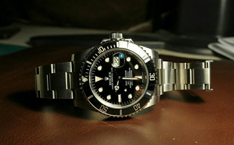 勞力士重慶維修店(勞力士手表進水了)