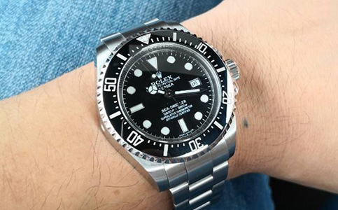 勞力士手表大連總店(清理勞力士手表進(jìn)灰問題的方法)