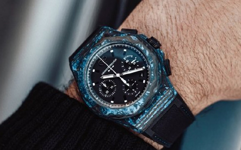 芝柏手表維修中心（處理芝柏手表表盤(pán)生銹的步驟）