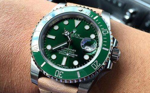 勞力士手表保養(yǎng)服務(wù)(解決勞力士機芯生銹的辦法)