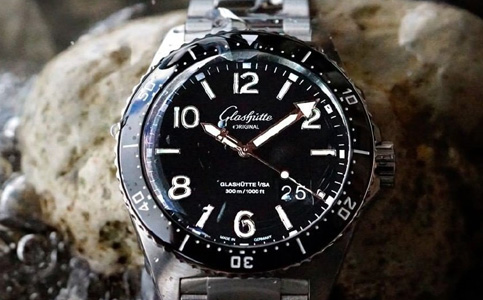 格拉蘇蒂官方維修中心(格拉蘇蒂手表的日常保養(yǎng))