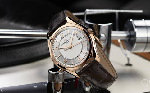 江詩丹頓維修服務電話(解決江詩丹頓手表進水問題的方法)