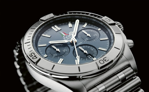 百年靈手表維修價目(減輕百年靈手表上的劃痕)